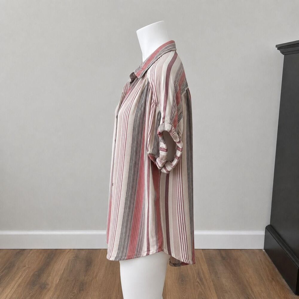 Universal-thread Women's multi Blouse - Picture 4 of 6